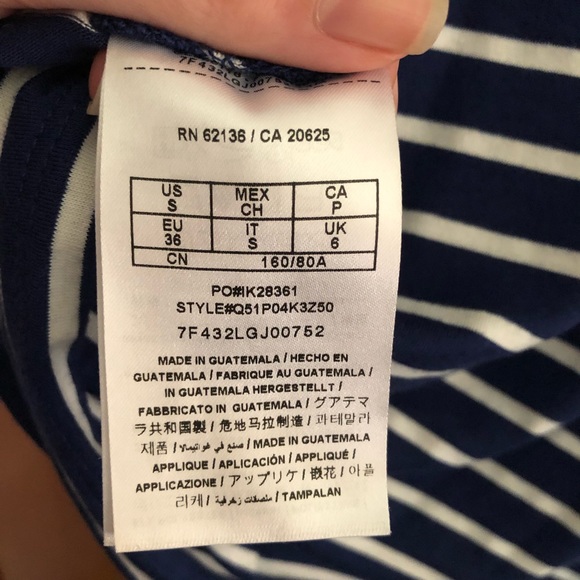 GUESS | Keyhole Sleeves Soft and Stretchy Tee - Picture 8 of 8